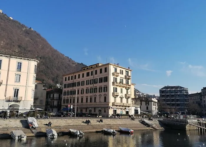 Al Molo Di Sant'agostino Como